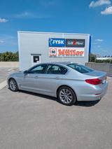 BMW 530d HUD LED SHZ - silberne BMW 530