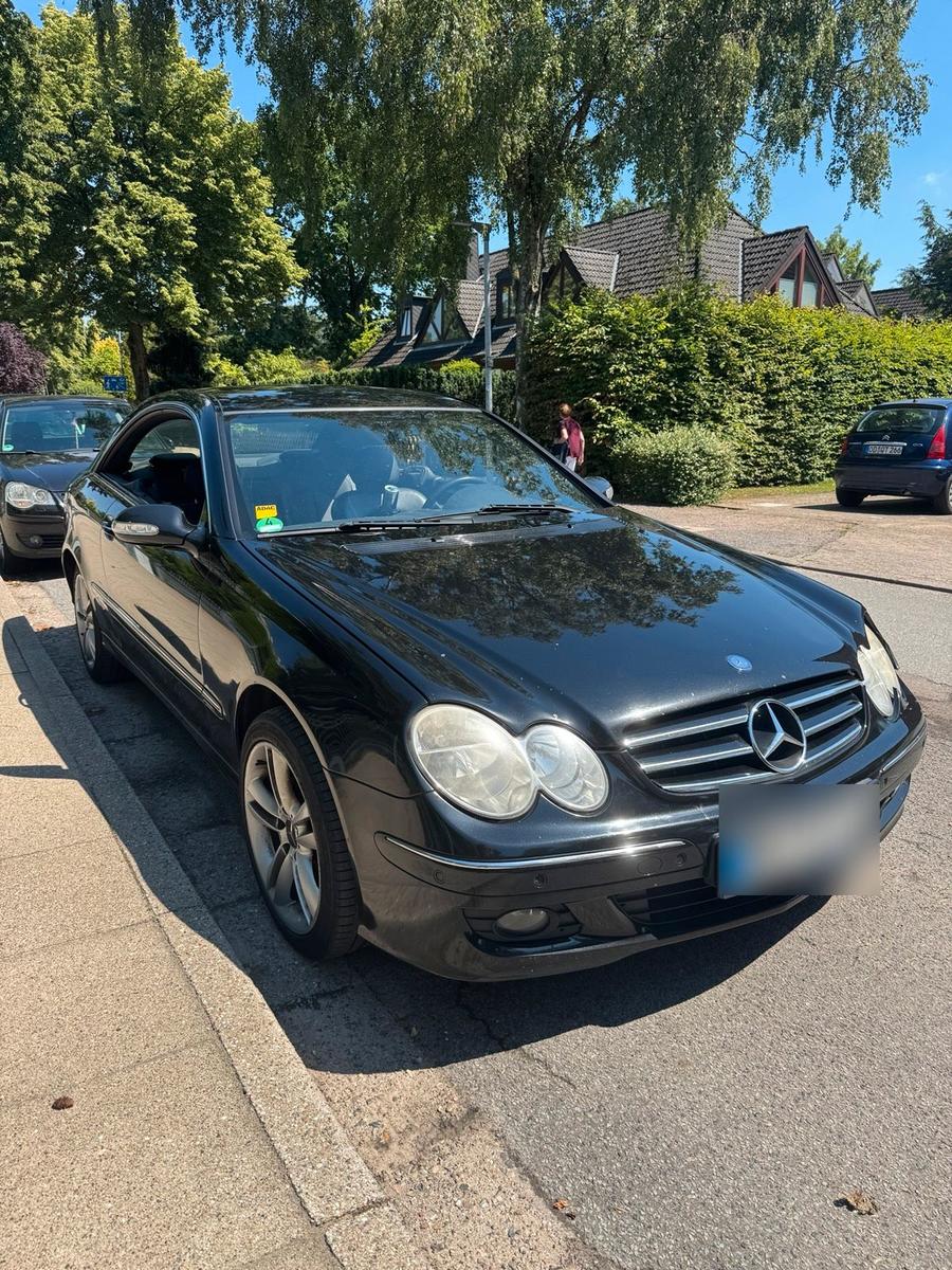 Mercedes-Benz CLK 220