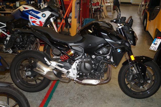 BMW F900R Triple Black +3 Pakete+SOS