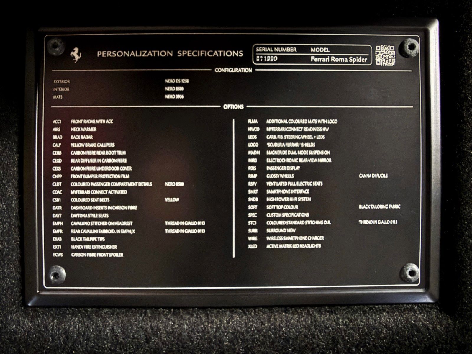 Fahrzeugabbildung Ferrari Roma Spider + Carbon + Daytona + ACC + 360 Grad