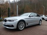 BMW 520d Sport Line*Automatik*Head-up*Pano*Tempomat - silberne BMW 520