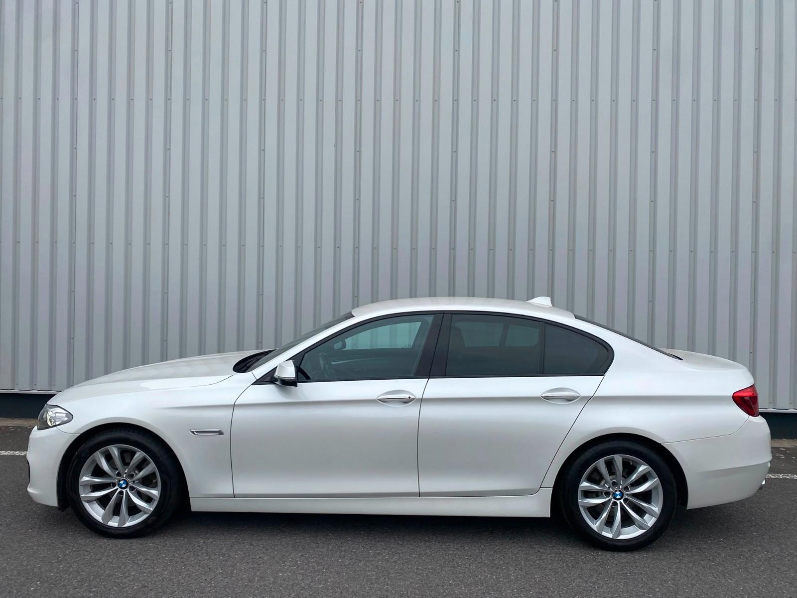 BMW 520 d Traumzustand Head up AHK Vollleder