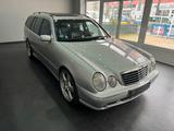 Mercedes-Benz E 55 AMG T 4-MATIC VOLLAUSSTATTUNG  / 1 of 12 - Mercedes-Benz E-Class aus 2000