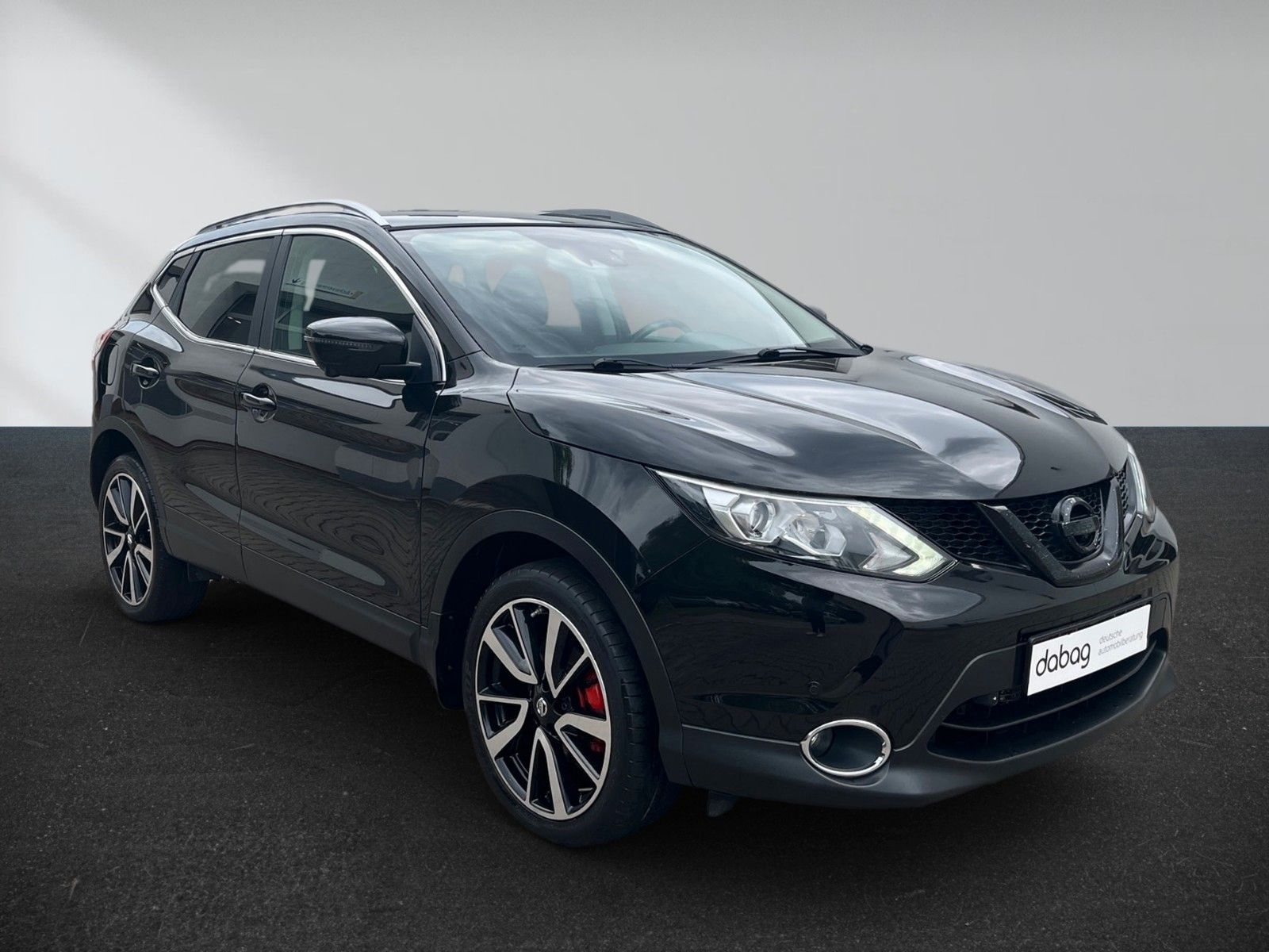 Nissan Qashqai 1.6 dCi Xtronic TEKNA – Bild 2