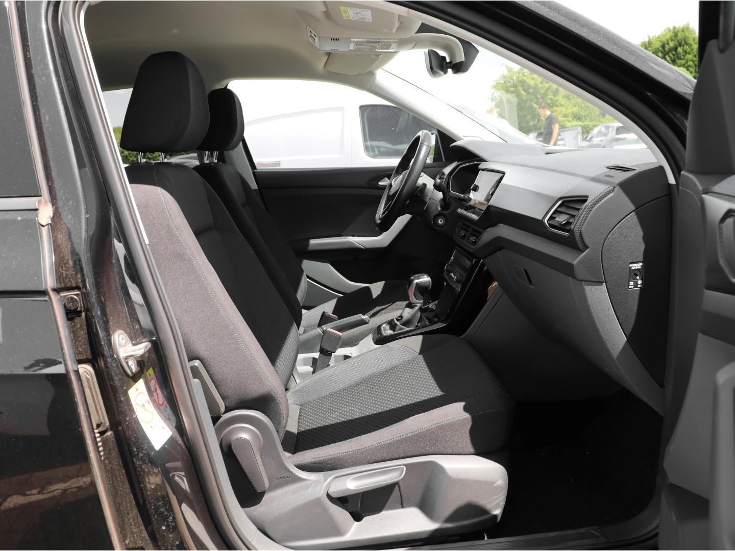 Volkswagen T-Cross UNITED TSI DSG NAVI CARPLAY BLINDSPOT AC