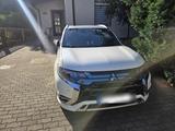 Mitsubishi outlander phev top 2.4 - Mitsubishi Outlander Gebrauchtwagen in Dresden