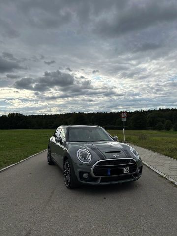 MINI COOPER CLUBMAN SD