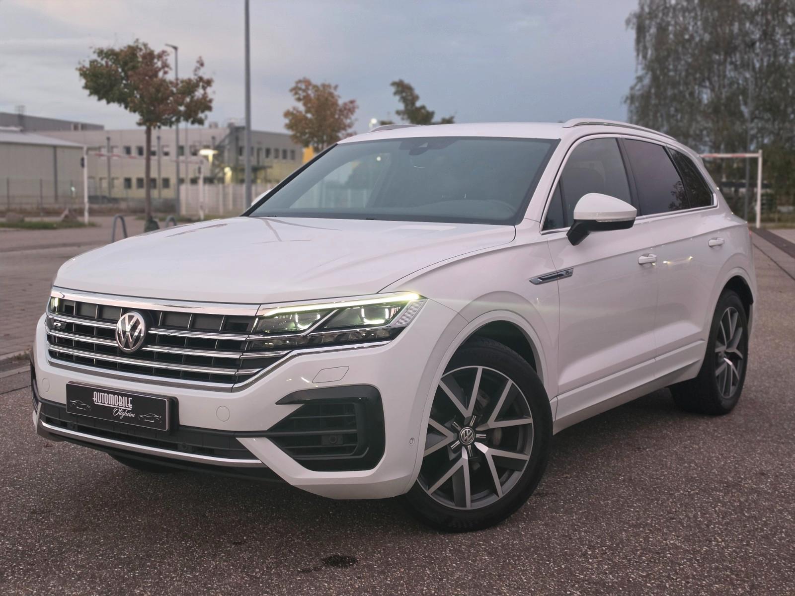 Volkswagen Touareg Elegance 4Motion R-Line