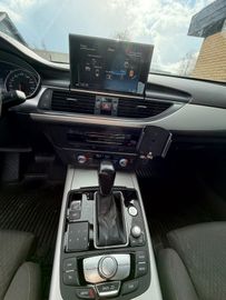 Audi A6 - 12