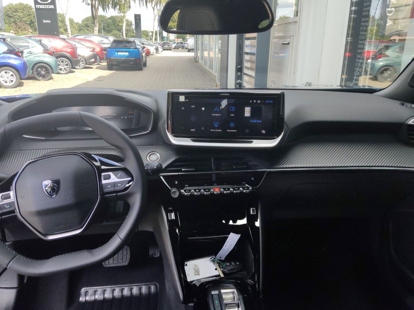 Peugeot 2008 - Bild 11