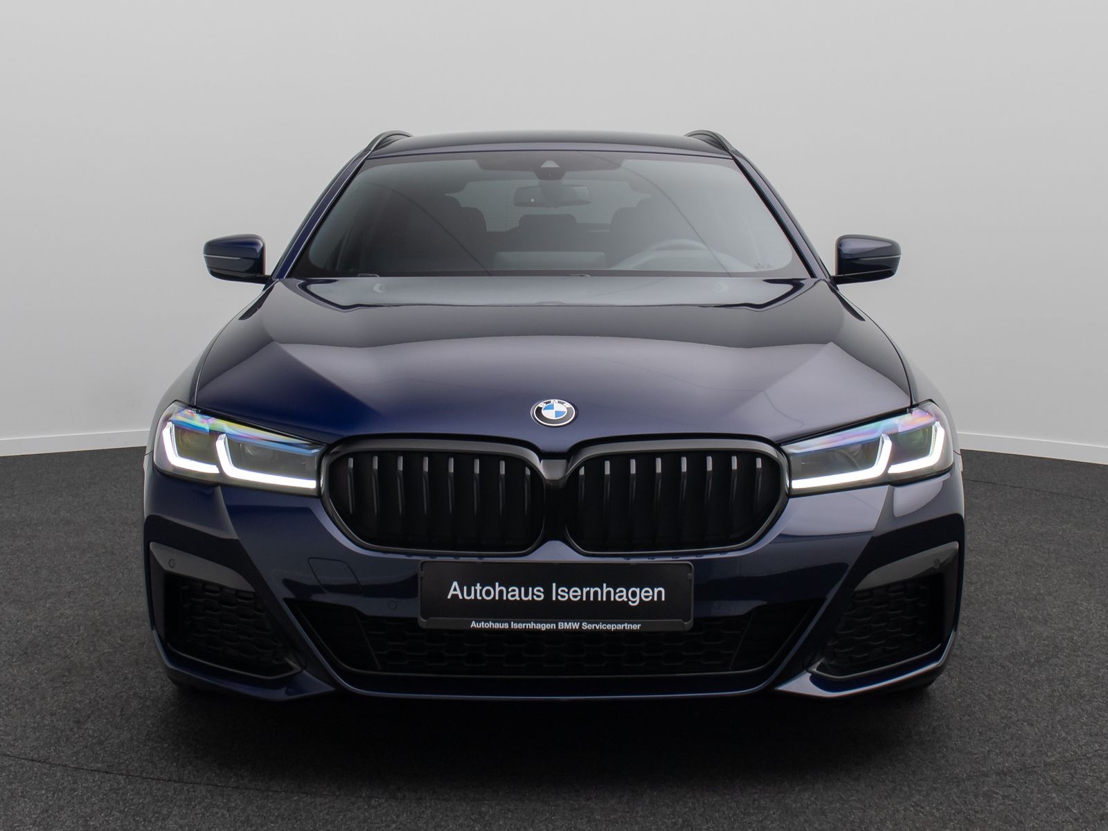 Fahrzeugabbildung BMW 540d xD M Sport Pro Kamera Laser HUD H/K Komfort