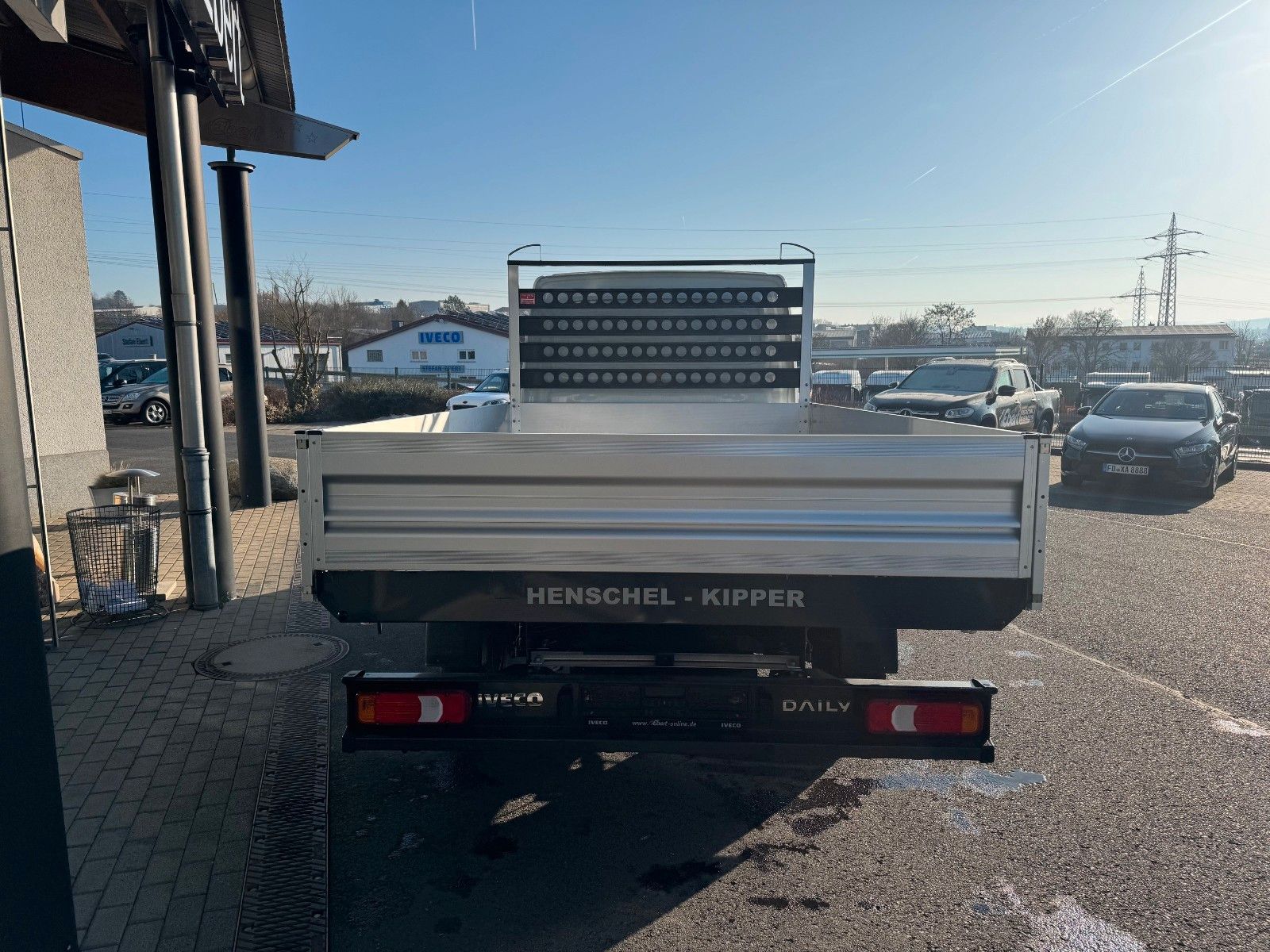 Fahrzeugabbildung Iveco Daily 35S14 A8*R3.450mm*Automatik*Kamera*2Sitze*