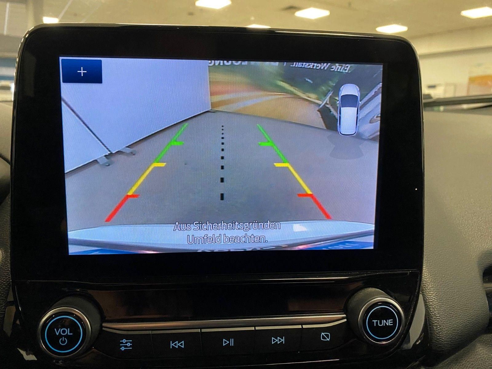 Fahrzeugabbildung Ford 1.0 EcoSport ST-Line+NAVI+XENON+ALLWETTER+KAMERA