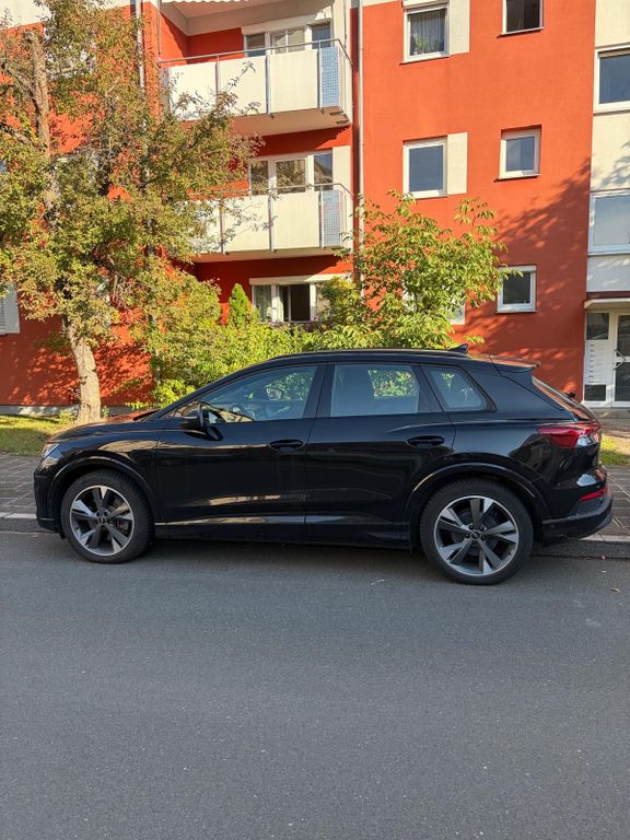 Image of Audi Q4 e-tron