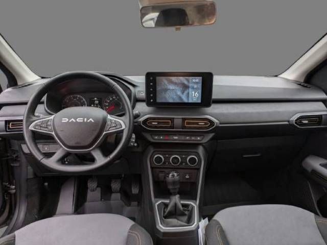 Fahrzeugabbildung Dacia Sandero Stepway Extreme TCe 110