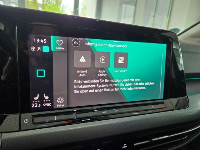 Golf VIII Active 2.0 TDI LED+ NAV ACC APP SIDE