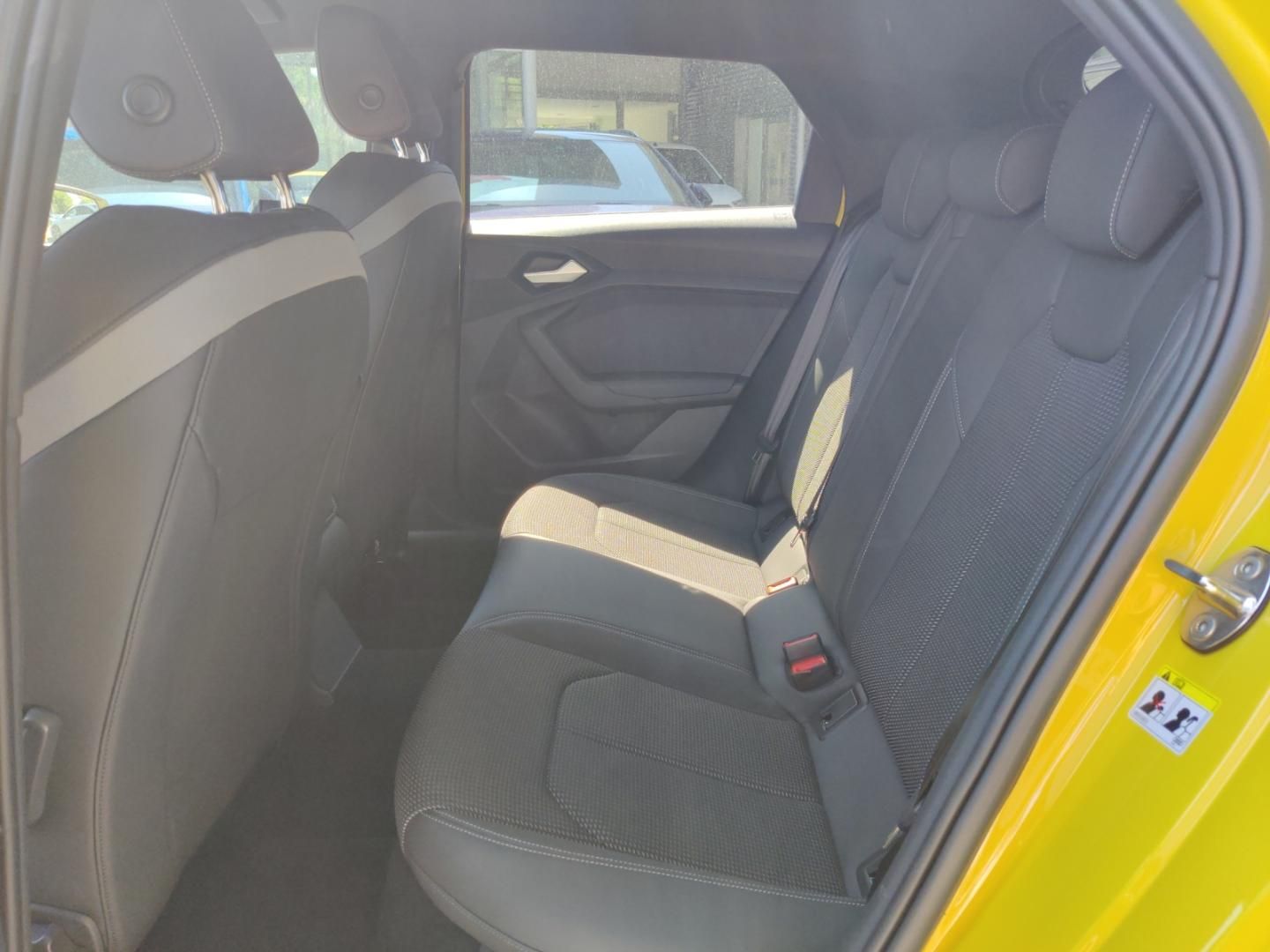 Fahrzeugabbildung Audi A1 allstreet 30 TFSI S-tronic S-Line Sonos