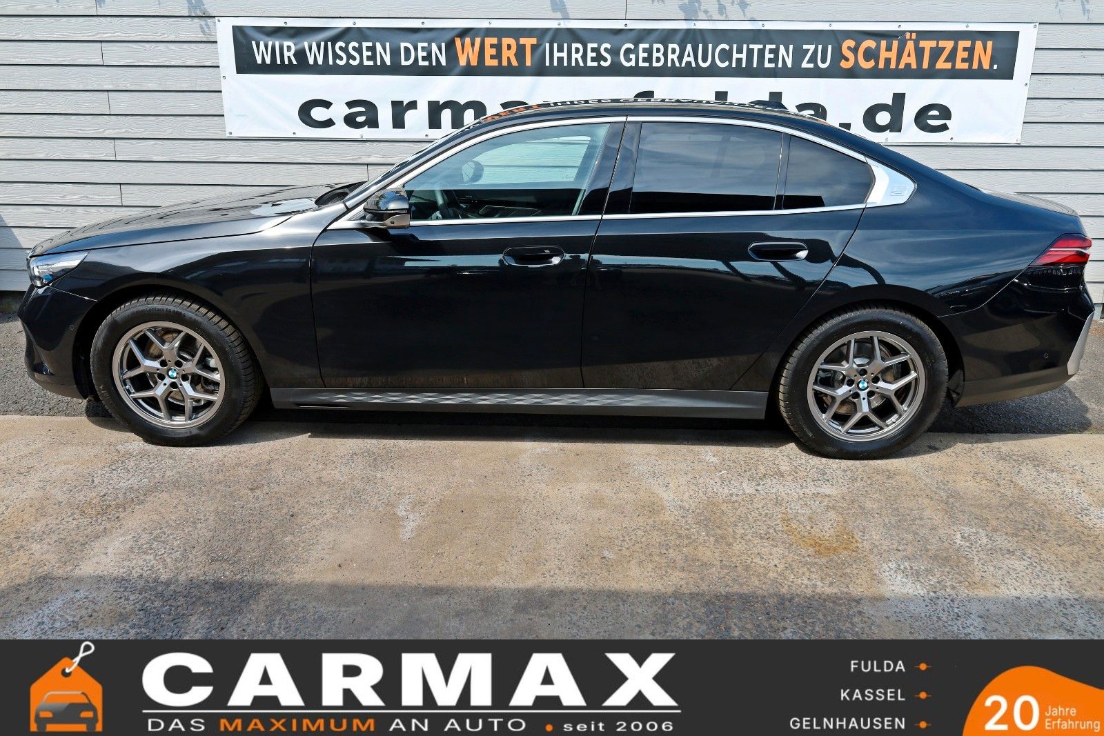 Fahrzeugabbildung BMW 520 d,Travel+Innov. Pak,Panorama,HUD, AHK el,+WR