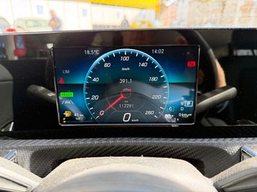 Mercedes CLA 250 - 6