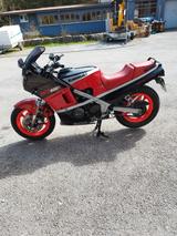 Kawasaki Gpz 600 R Topzustand 2. Hand 75 PS TÜV 11/27  - Offers