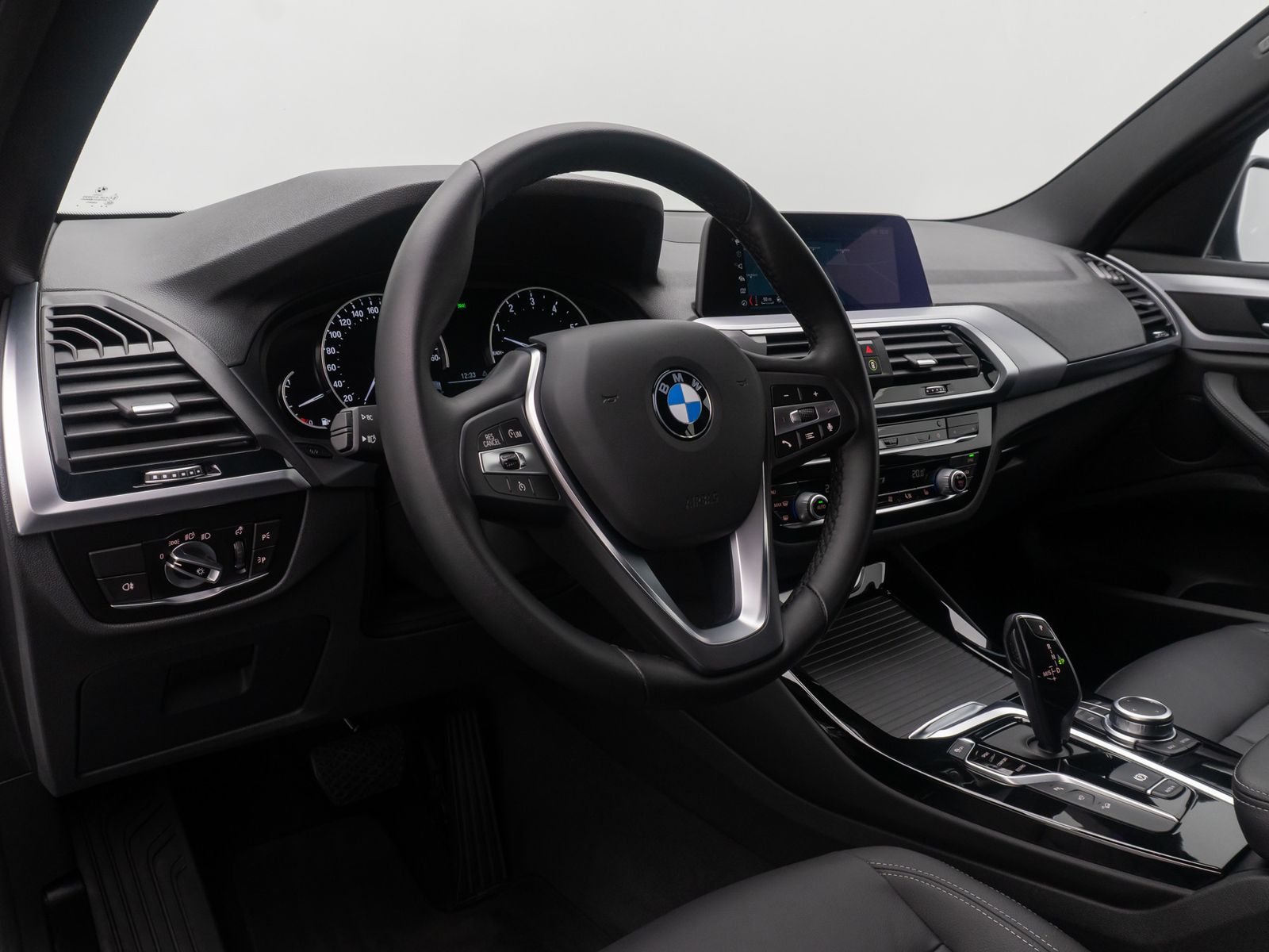 Fahrzeugabbildung BMW X3 xD30i 360&deg;DAB Memory CockpitPlus Leder 18Zoll