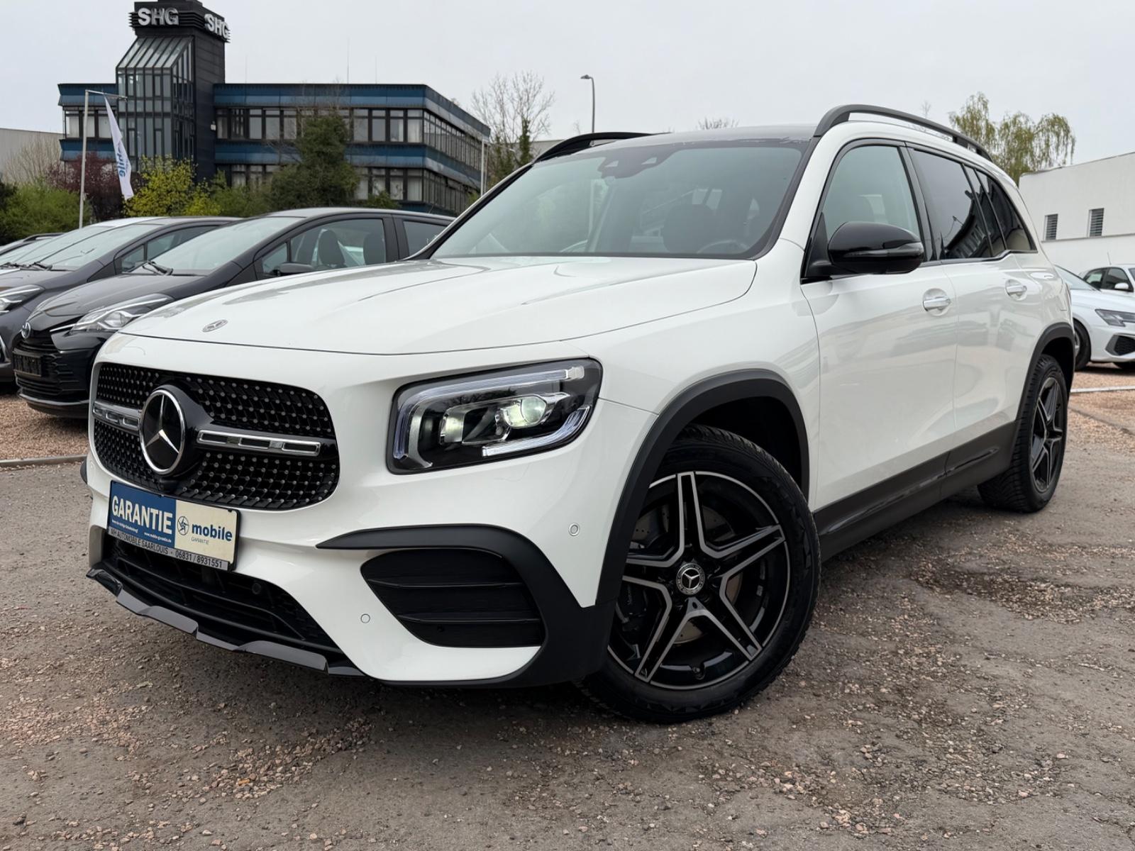 Mercedes-Benz GLB 250 4Matic AMG Line / Panoramaschiebedach /