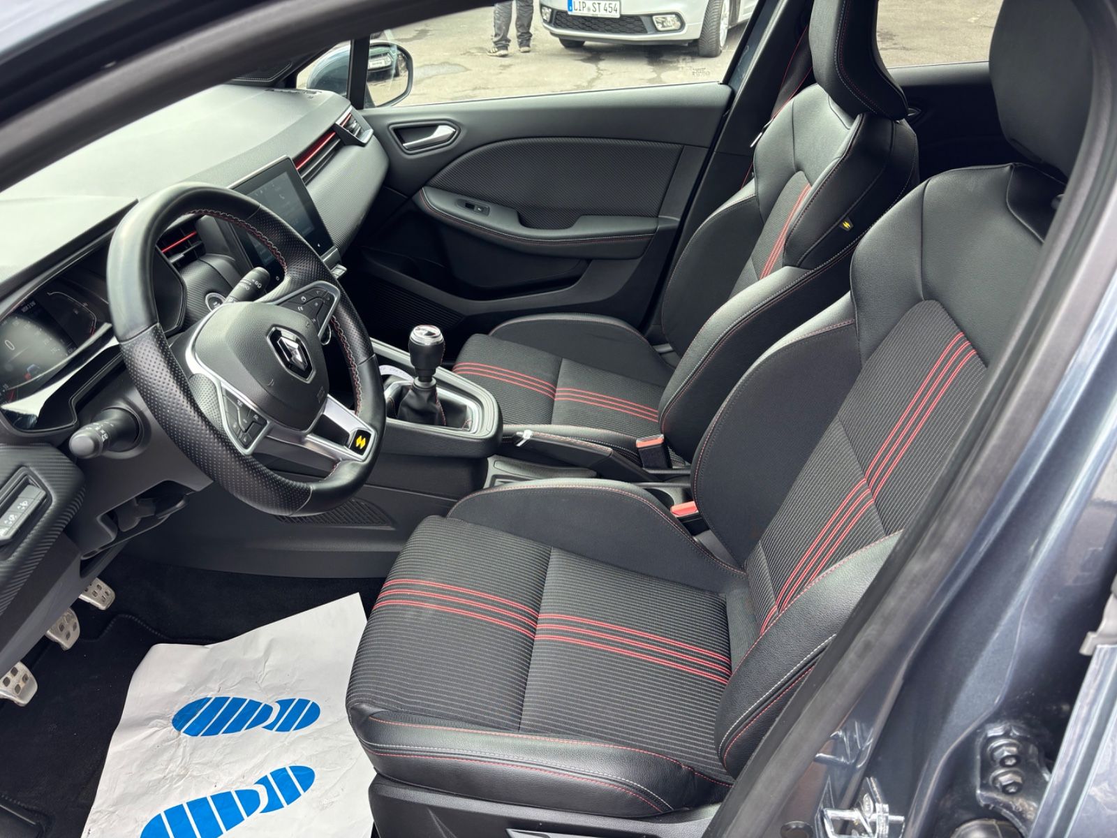 Fahrzeugabbildung Renault Clio V R.S. Line