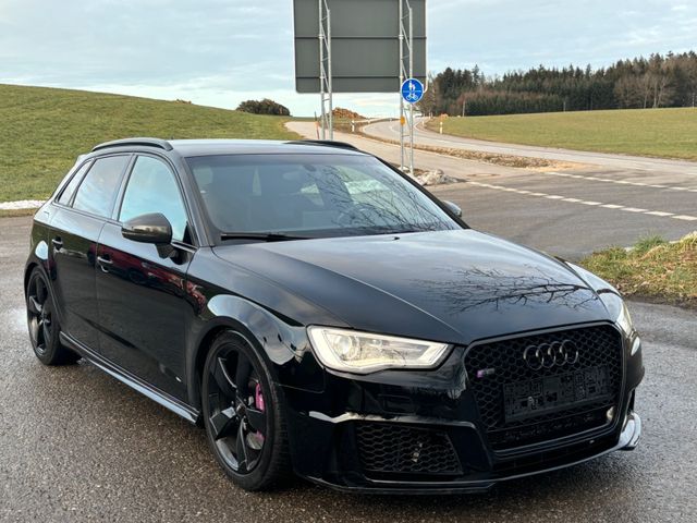 Audi S3 Sportback 2.0 TFSI quattro