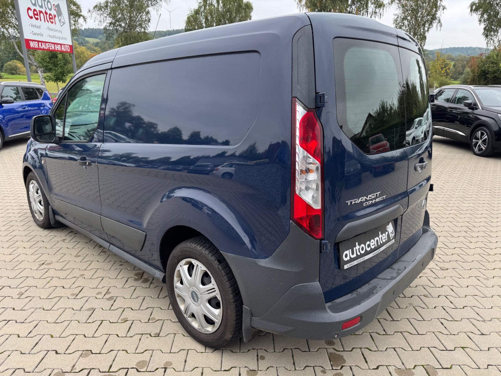 Fahrzeugabbildung Ford Transit Connect°Ausbau°1.Hand°PDC°
