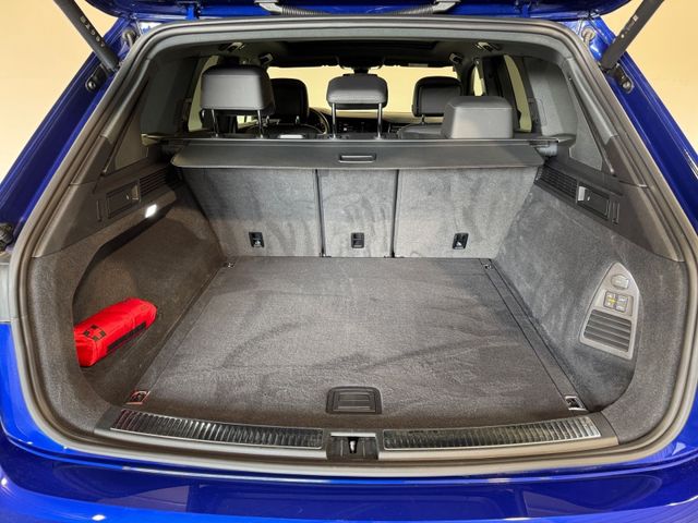 Touareg 3.0 TDI 4M R-LINE IQ.LIGHT+AHK+PANO+LUFT