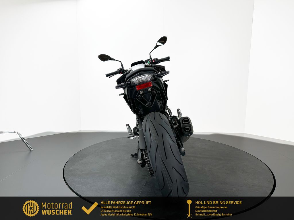 Fahrzeugabbildung BMW F900 R *TOP-ZUSTAND *AKTIONSPREIS