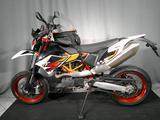 KTM 690 SMC R, guter Zustand, weiß - KTM 690