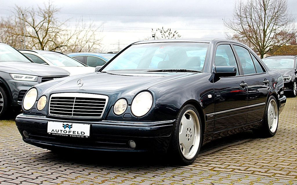 Mercedes-Benz E 60 AMG
