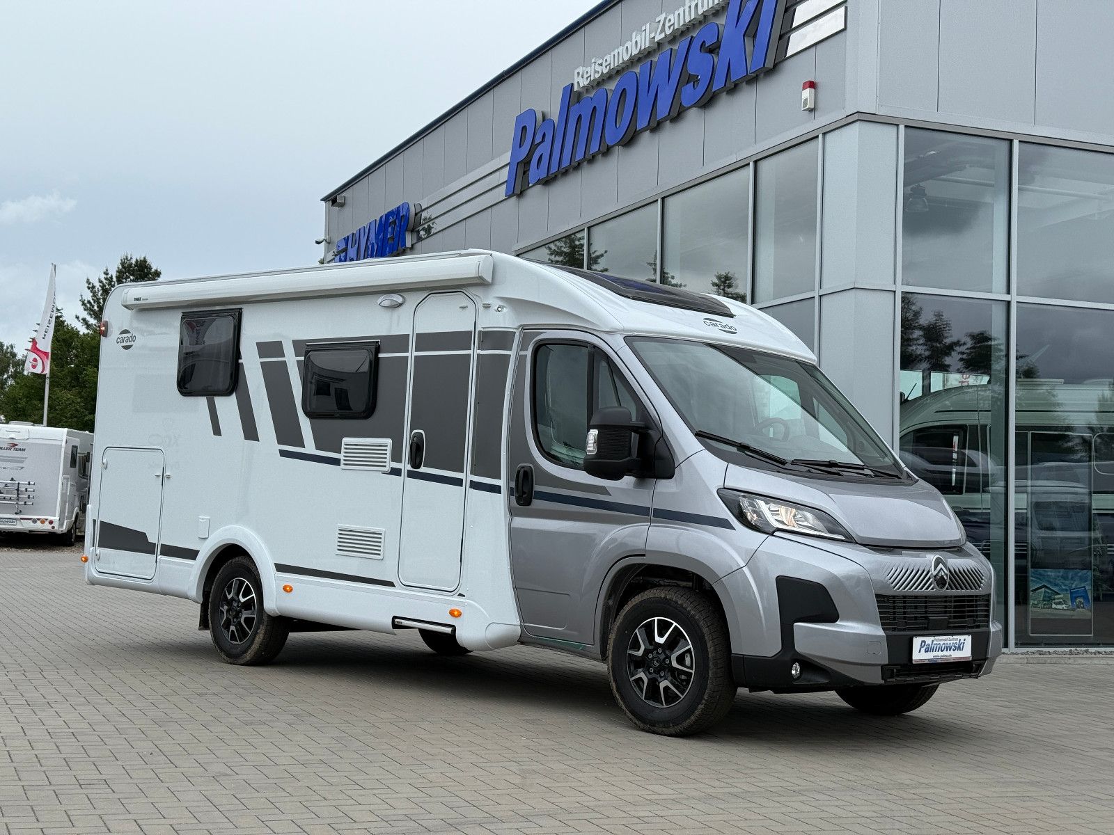 Fahrzeugabbildung Carado V-339 pro+   5.618€  SPAREN !