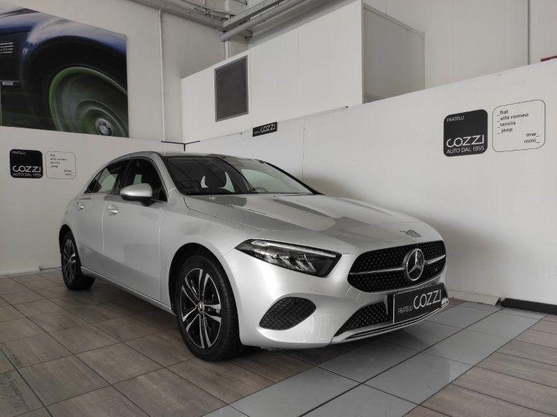 Other Mercedes-Benz Classe A (W177) - A 250 e hybrid E