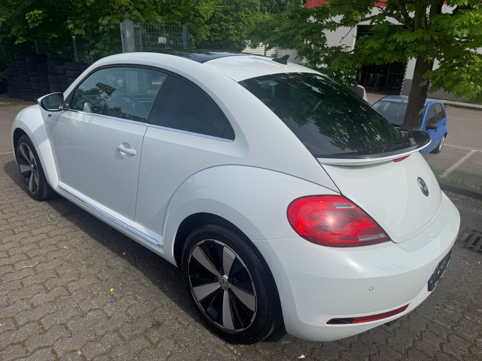 Fahrzeugabbildung Volkswagen Beetle Lim. R Line Navi+Panorama+Leder+LED