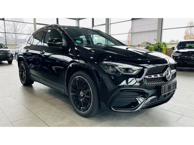 Mercedes-Benz GLA 200 AMG Pano AHK Navi Leder ACC Multibeam Ka