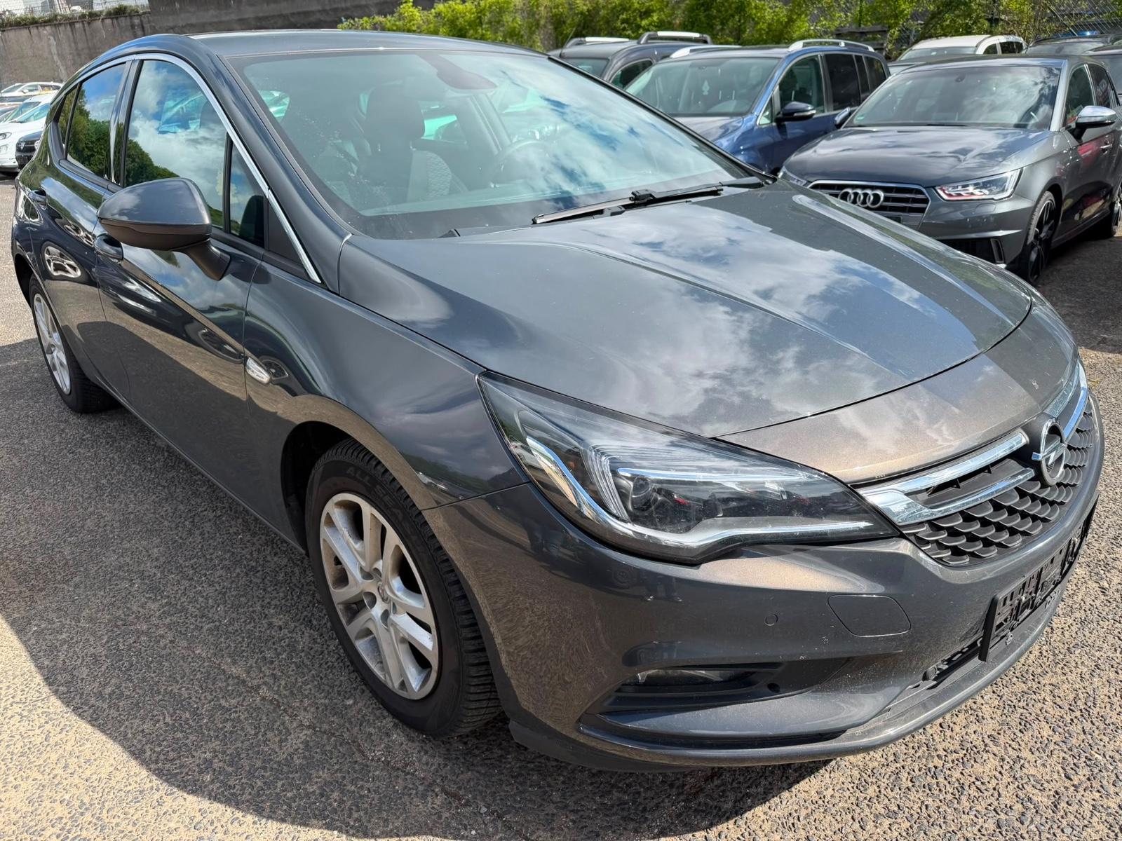 Opel Astra K Lim. Dynamic R-Kamera Navi Motorproblem
