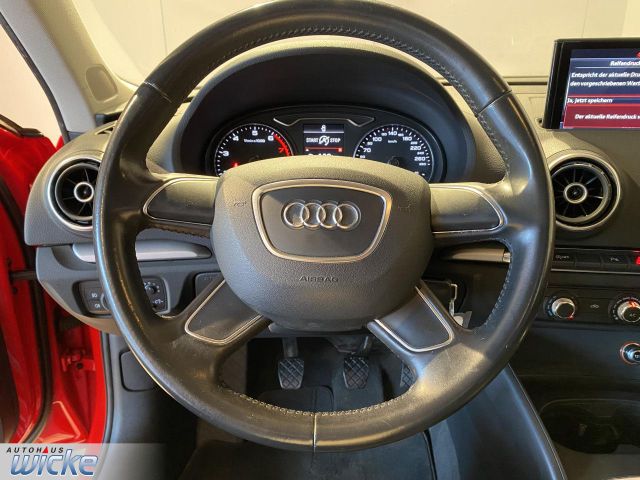 A3 Sportback 1.4 TSI attraction NAVI KLIMA PDC L