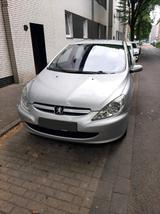 Peugeot 307 - Peugeot 307 in Duisburg