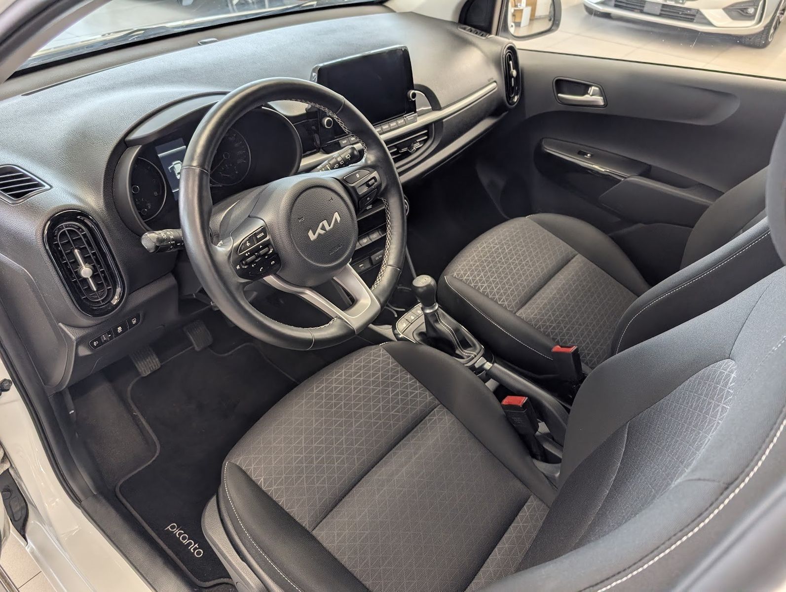 KIA Picanto 1.2 Vision Navi 14-Zoll Sitzheizung – Bild 33