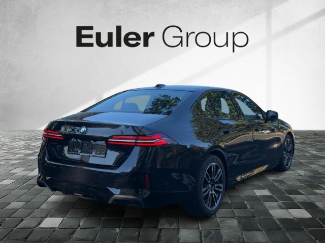 BMW 520 d xDrive Lim. Sportpaket HUD Navi Digitales foto 4