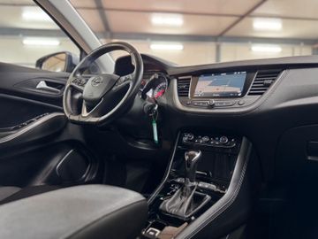 Opel Grandland (X) - 12