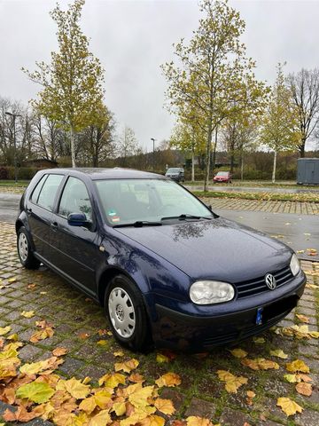 Volkswagen Golf 4