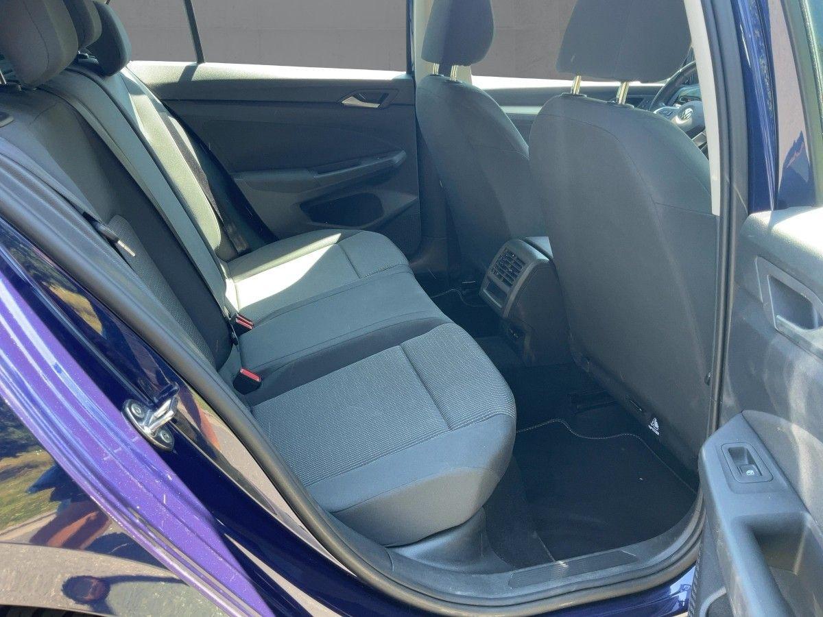 Volkswagen Golf VIII 1.0 TSI 5JG+LED+SHZ+2xPDC+APP+AHK+DAB, миниатюра 13
