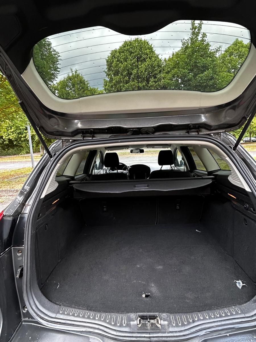 Ford Focus 2015 — photo 8