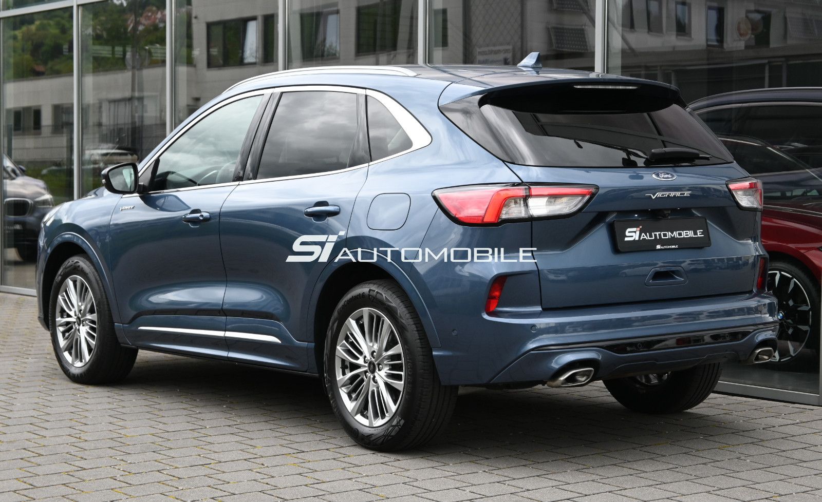 Fahrzeugabbildung Ford Kuga 2.0 D Aut. 4WD VIGNALE °ACC°HEAD-UP°STANDHZ