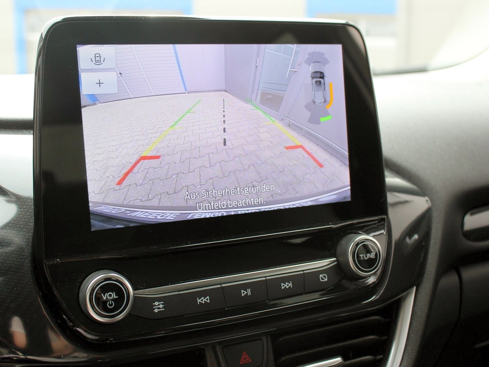 Fahrzeugabbildung Ford Puma Titanium 1,0 EcoBoost Mild Hybrid