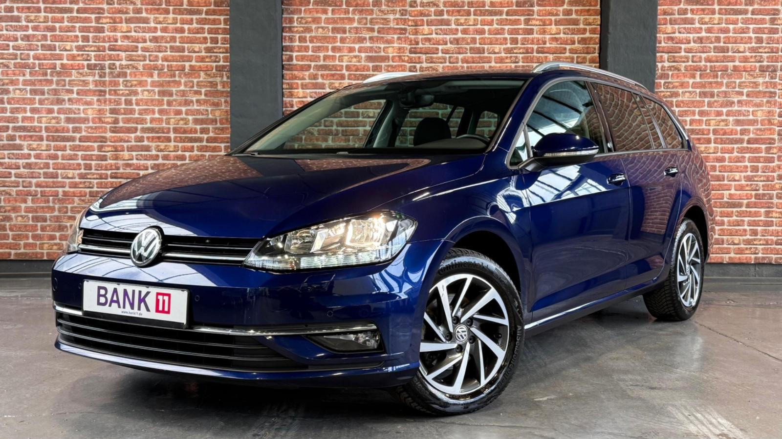Volkswagen Golf 1.6 TDI DSG Sound Variant SHZ*PDC*