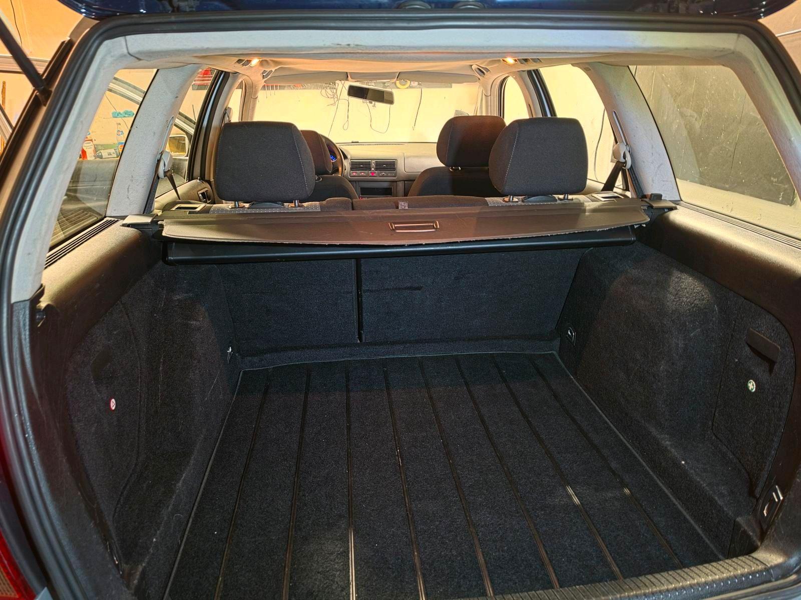 Volkswagen Golf 2004 — photo 14
